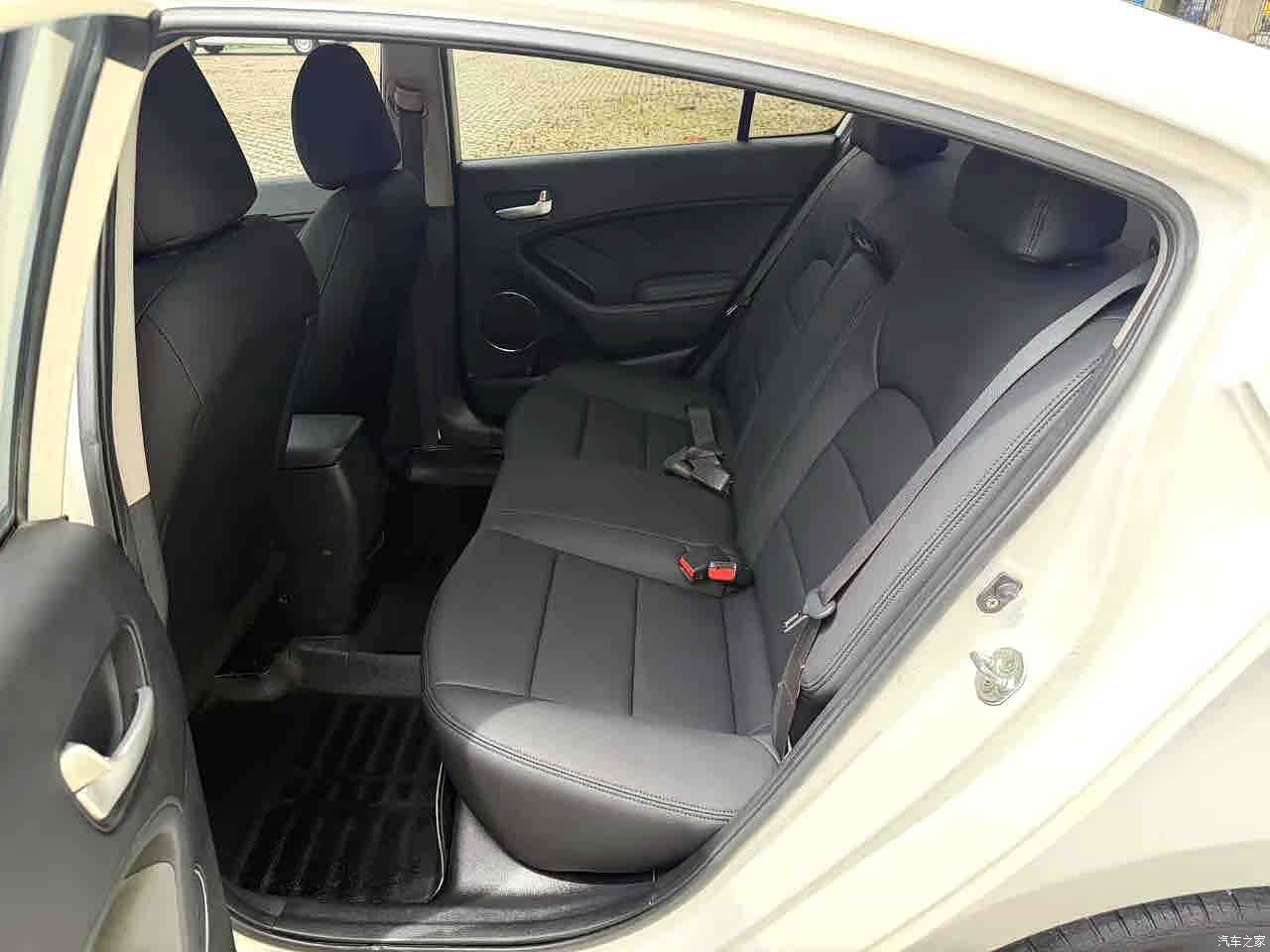 Kia K3, 2014 6