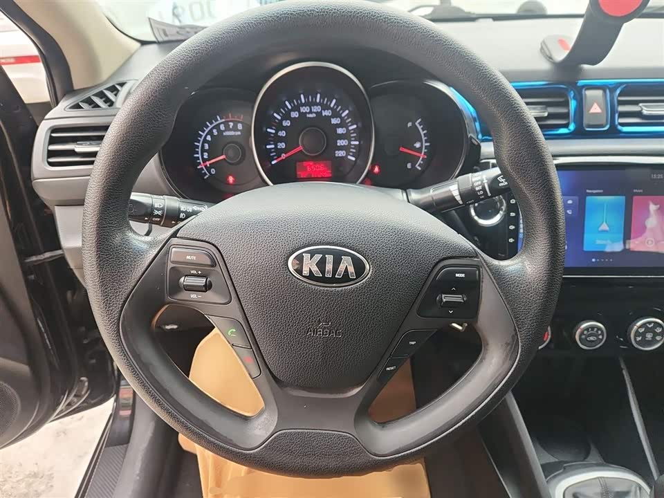Kia K2
