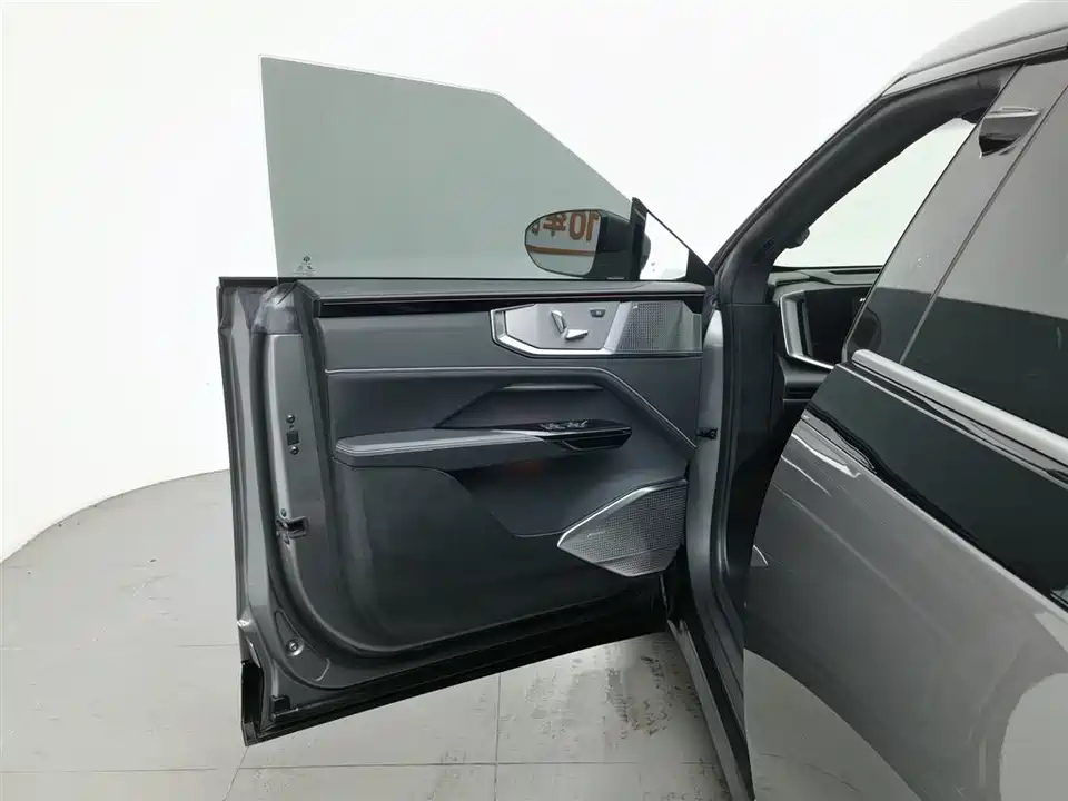 HiPhi Gao He HiPhi Y