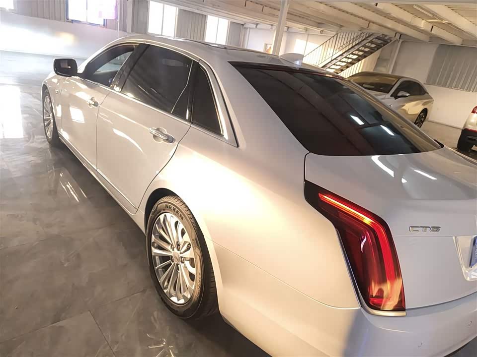 Cadillac CT6