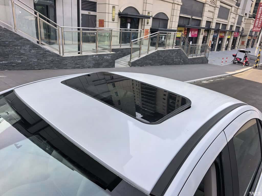 DongFeng L60, 2018 22