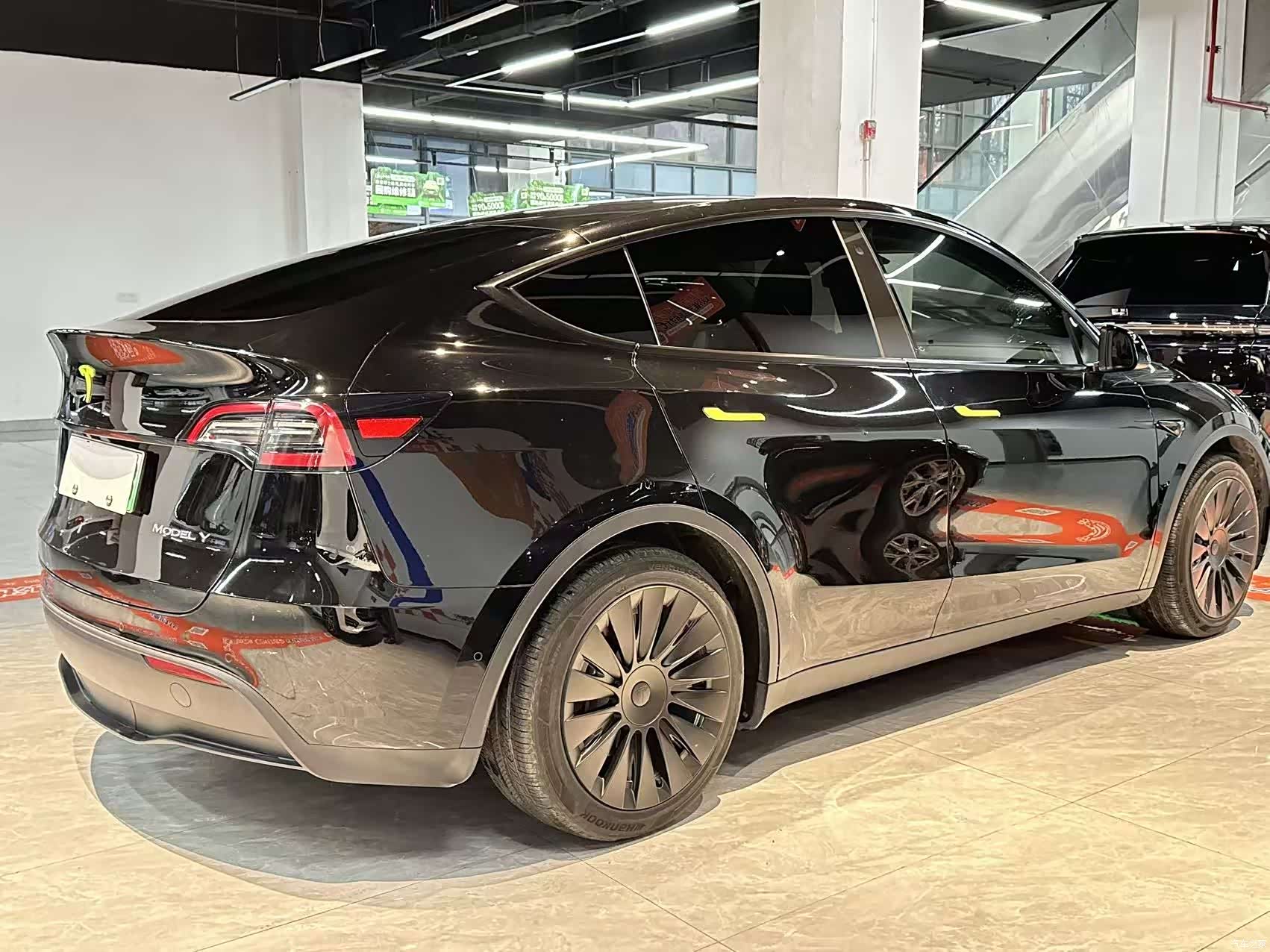 Tesla Model Y, 2022 6