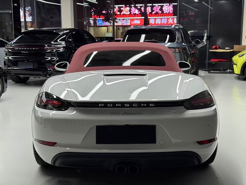 Porsche 718