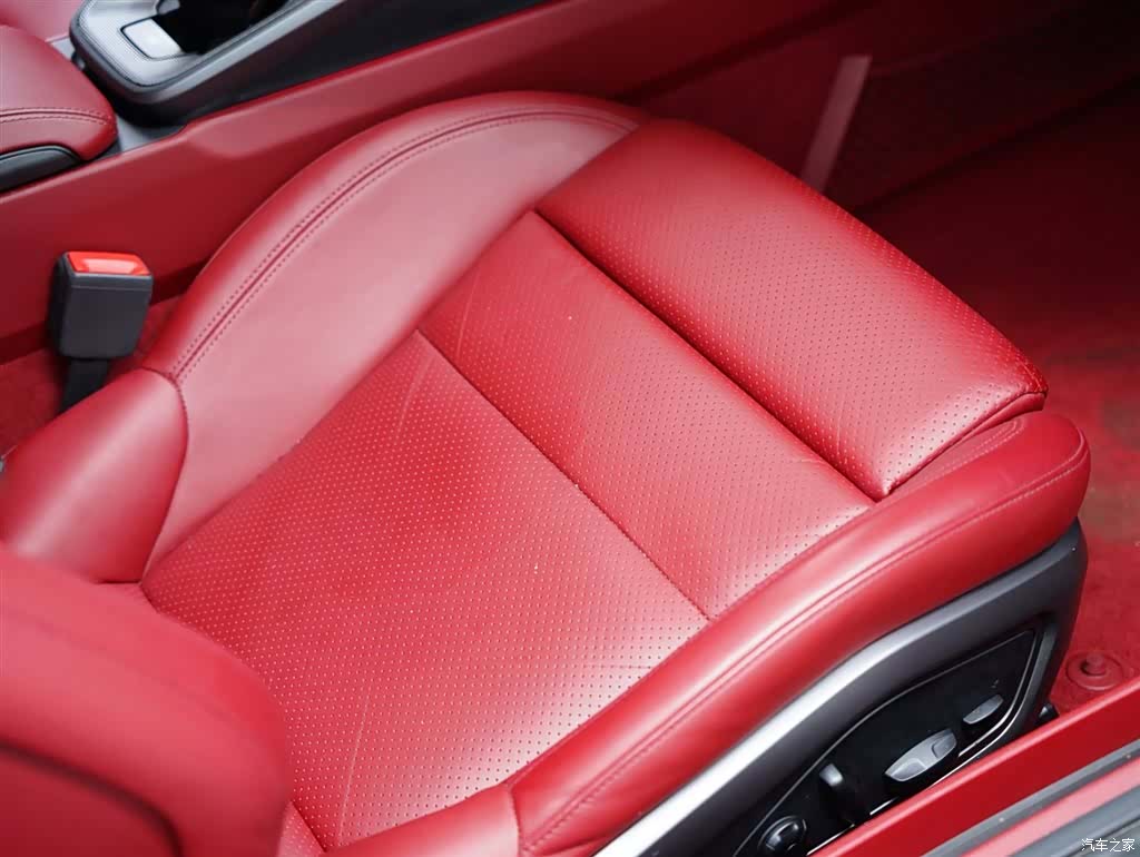Porsche 911, 2020 39