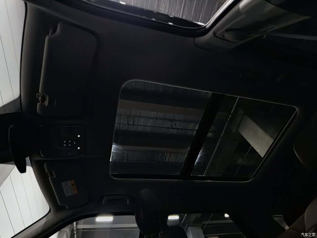 Changan CS95, 2018 14