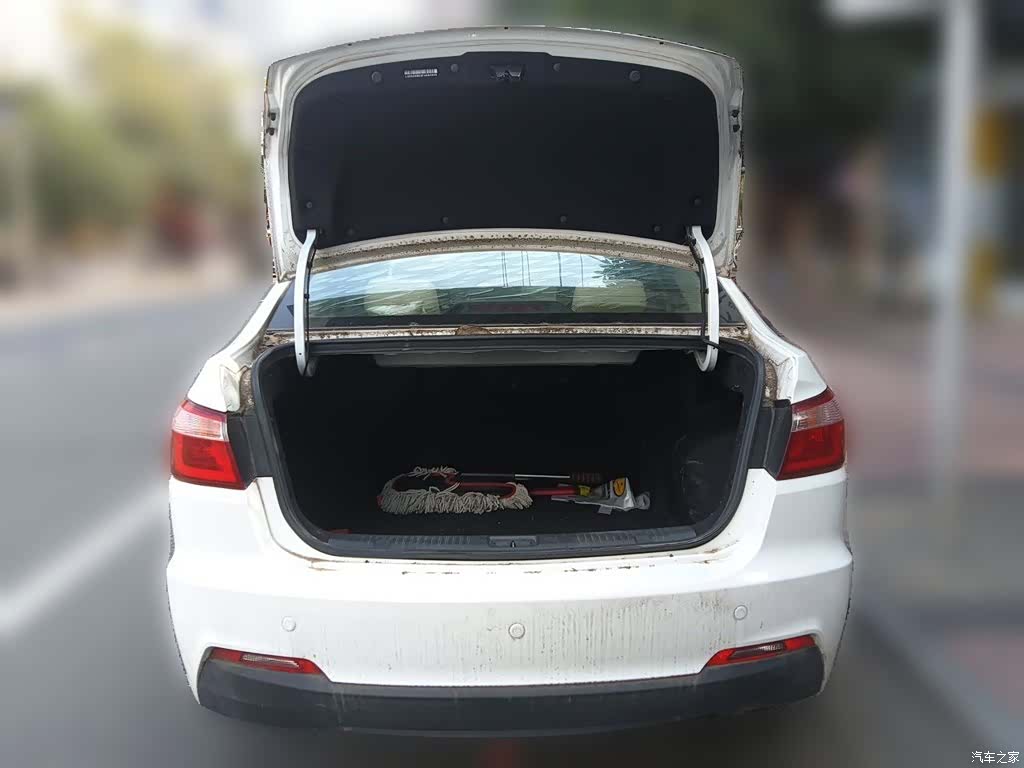 Changan V7, 2015 15