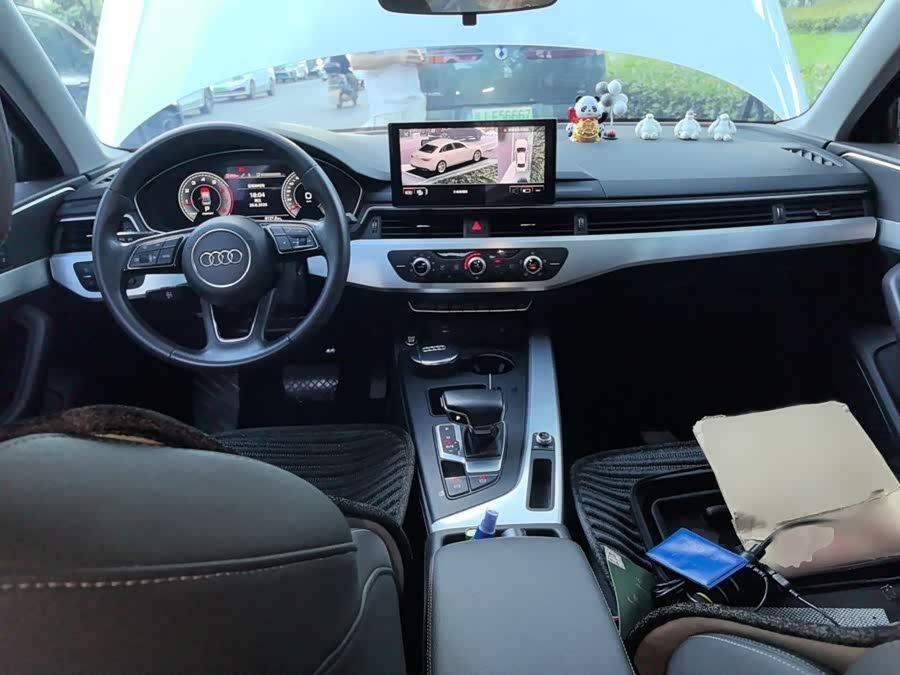 Audi A4L 2022, фото 13