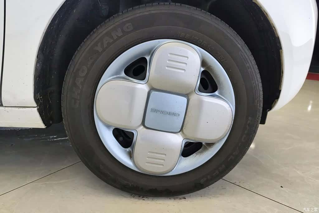 Geely Panda, 2024 6