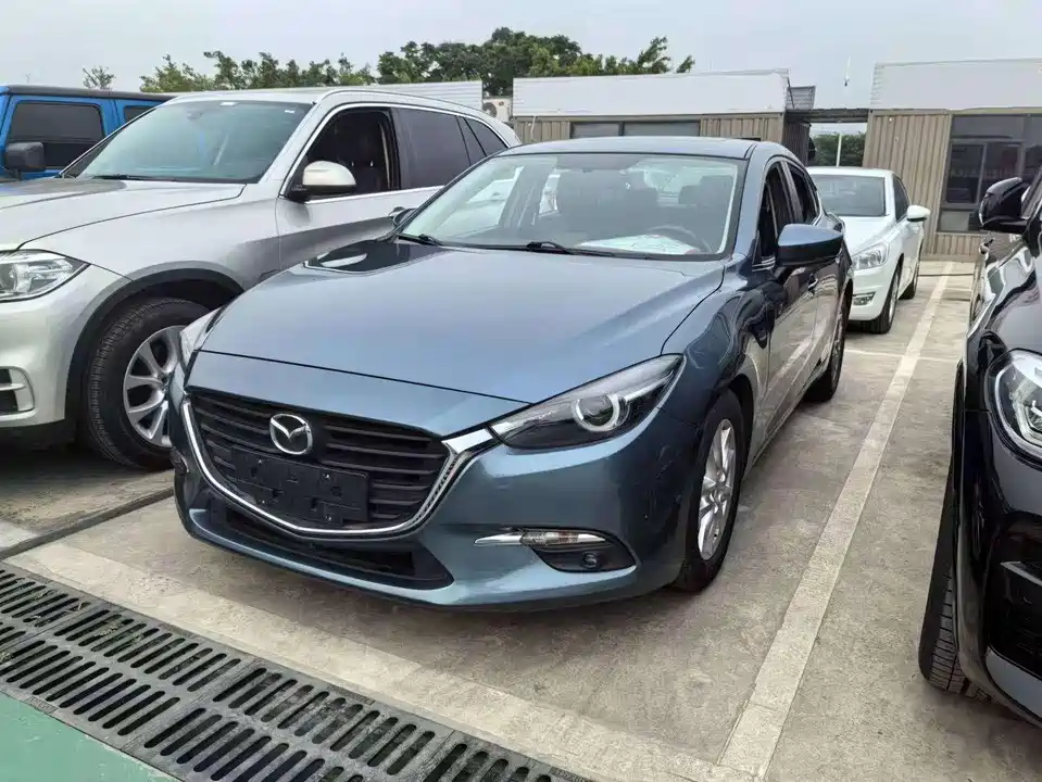 Mazda 3 Angkesaila