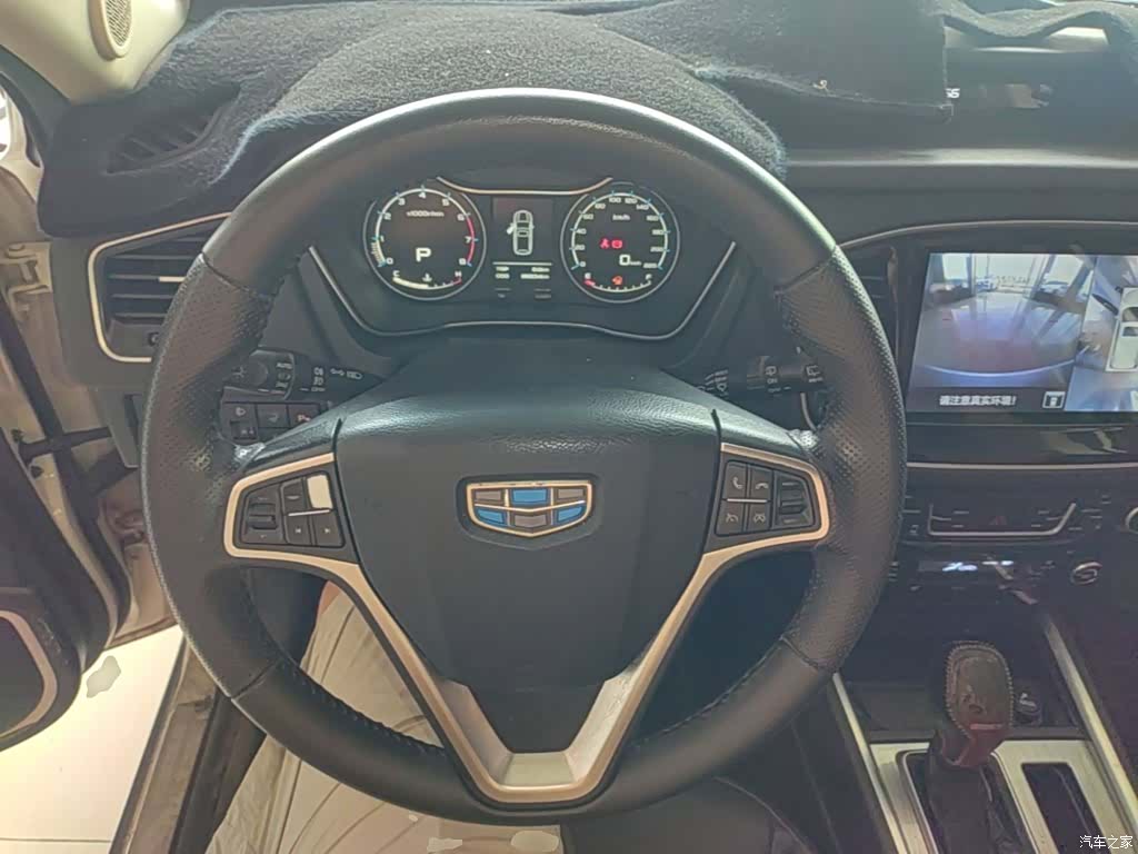 Geely X6, 2017 11