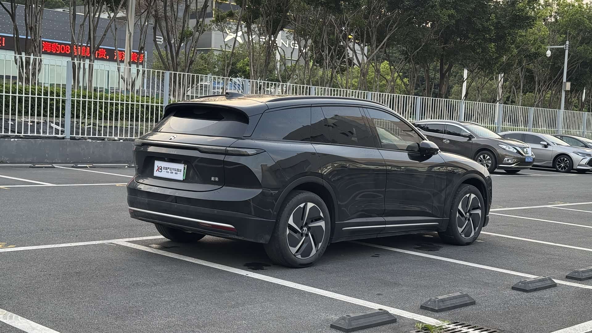 NIO ES6, 2024 17