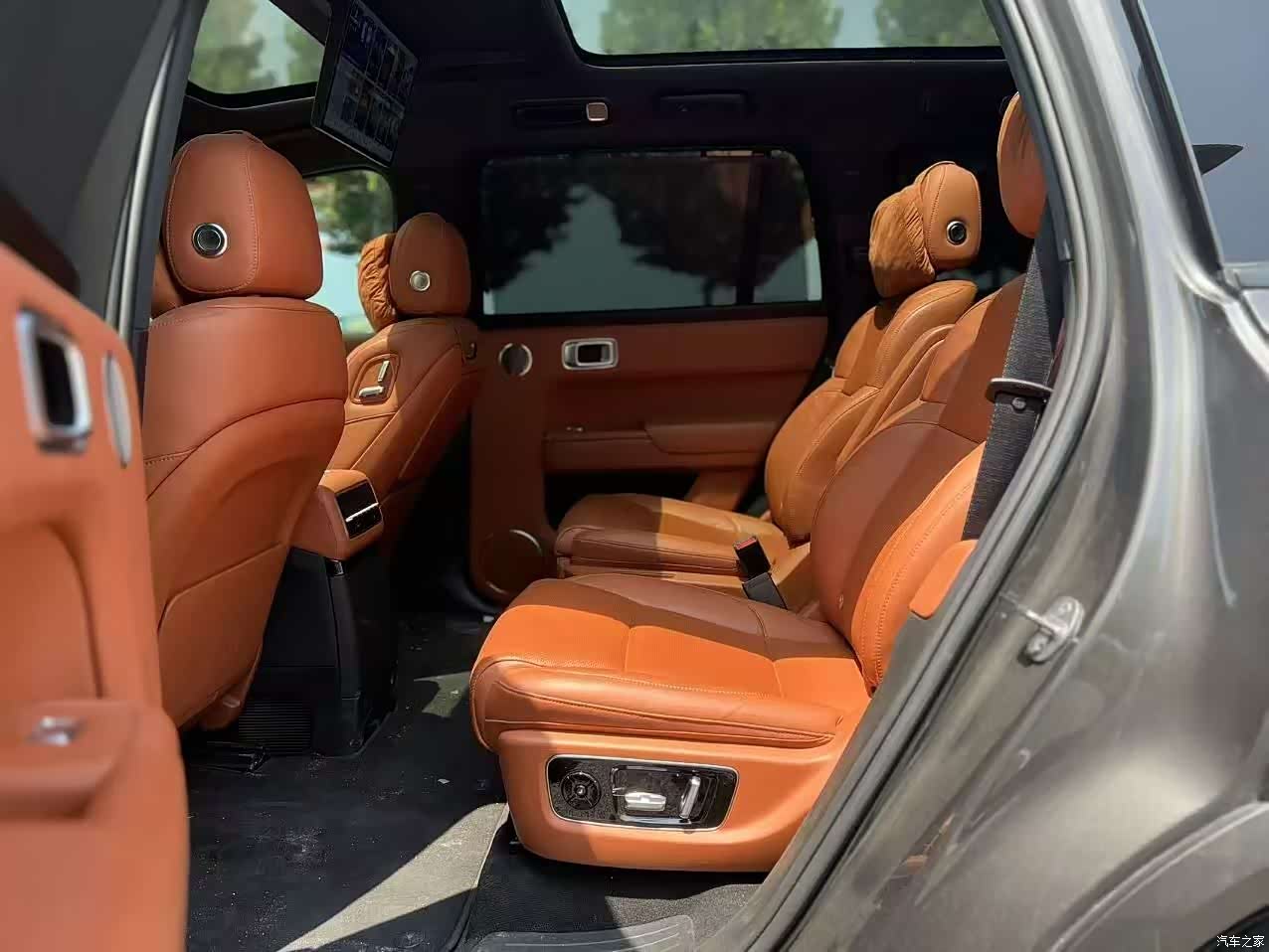 Li Auto L9, 2023 все фото