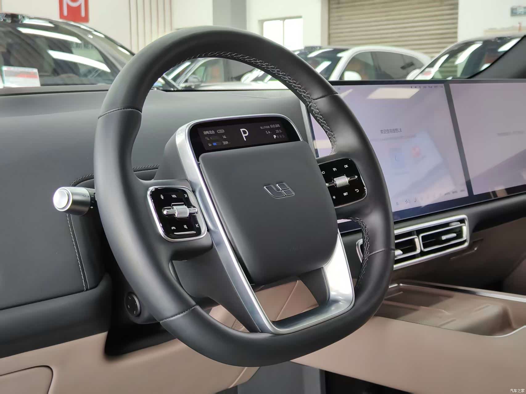 Li Auto L8, 2025 6