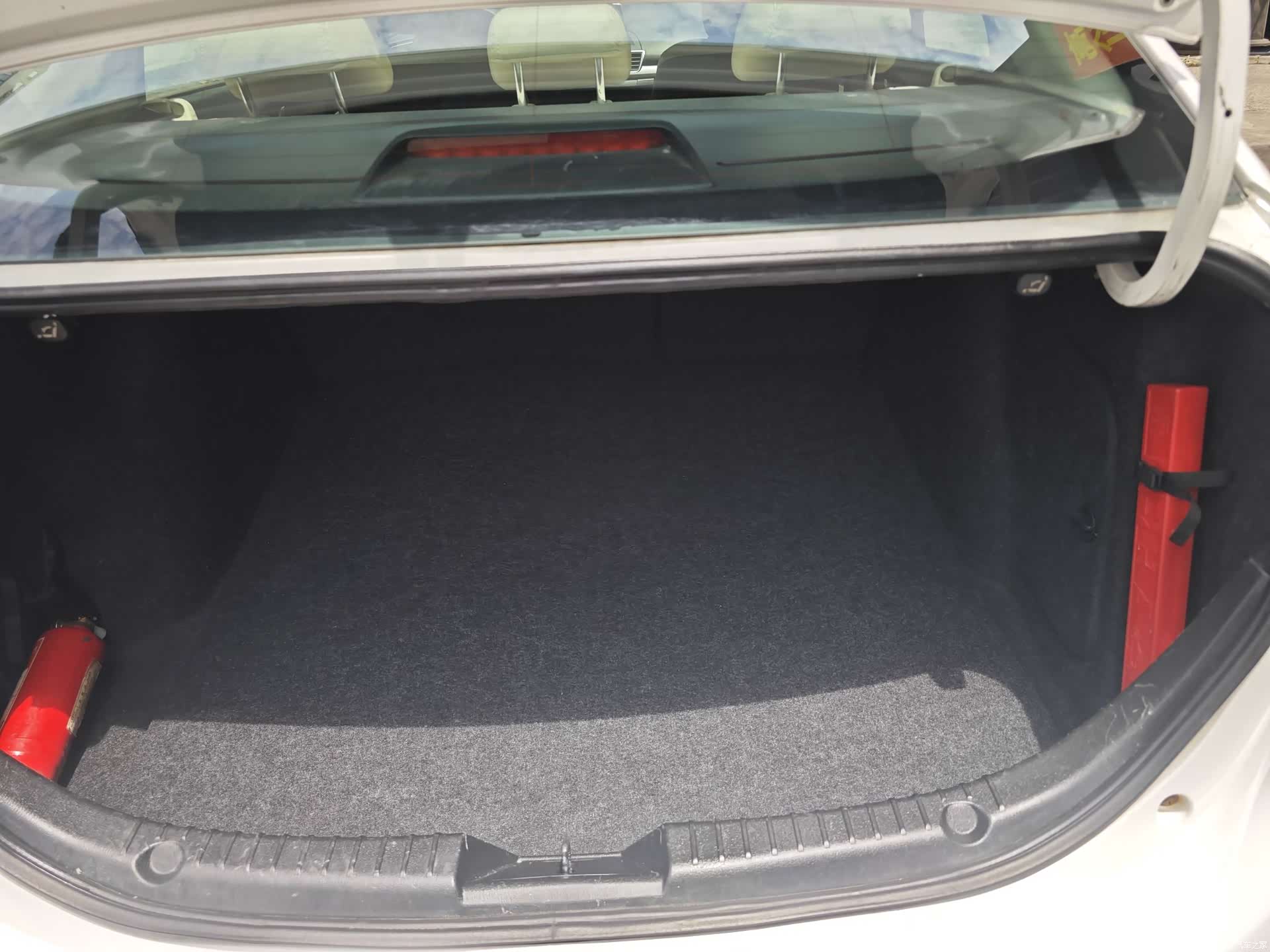 Mazda Mazda3, 2014 9