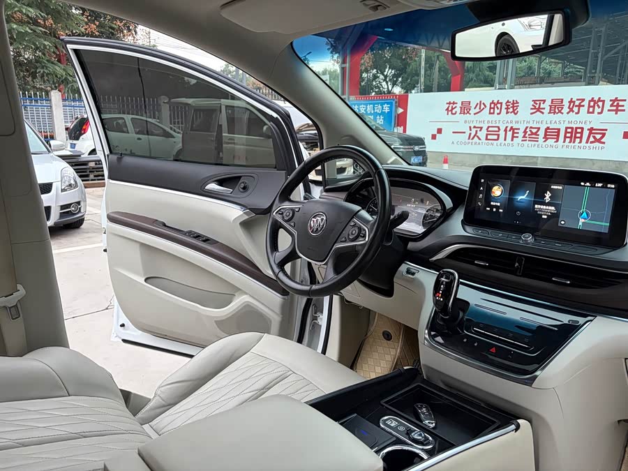 Buick GL8 2021, фото 11
