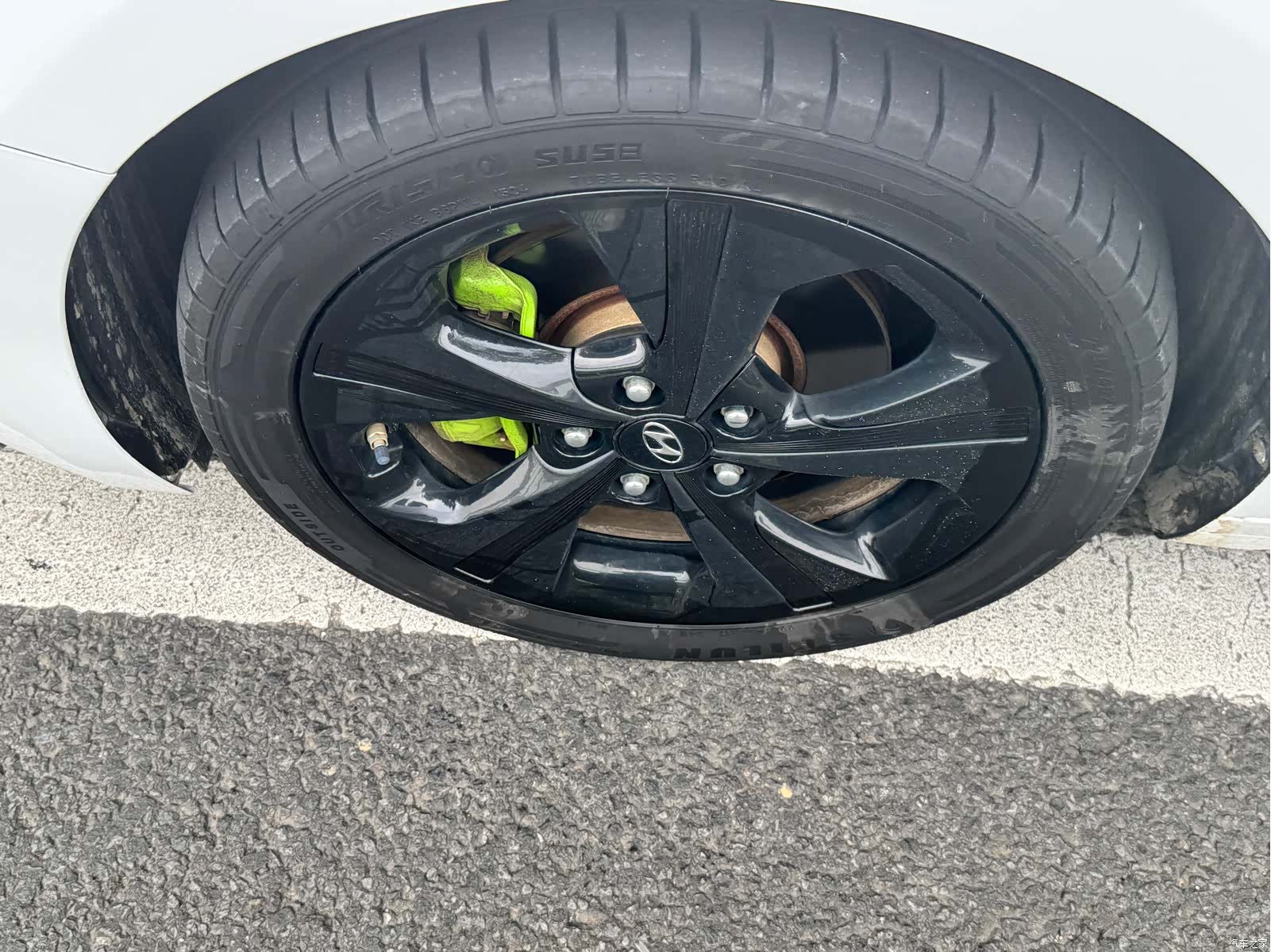 Hyundai Lafesta, 2019 все фото