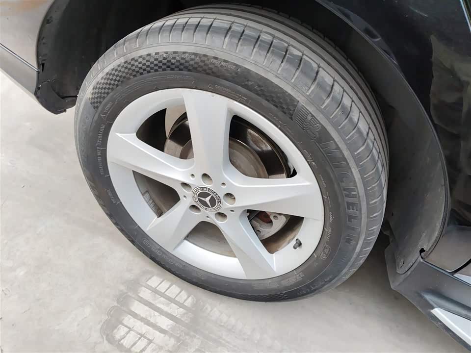 Mercedes-Benz M class