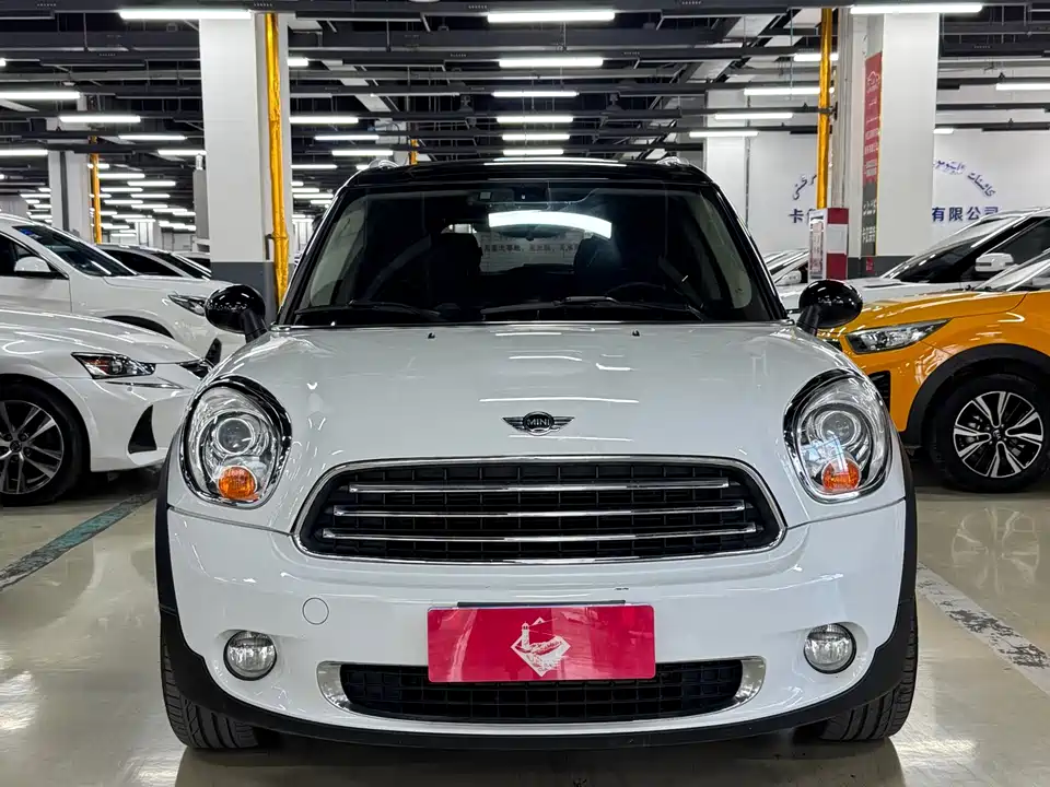 MINI COUNTRYMAN