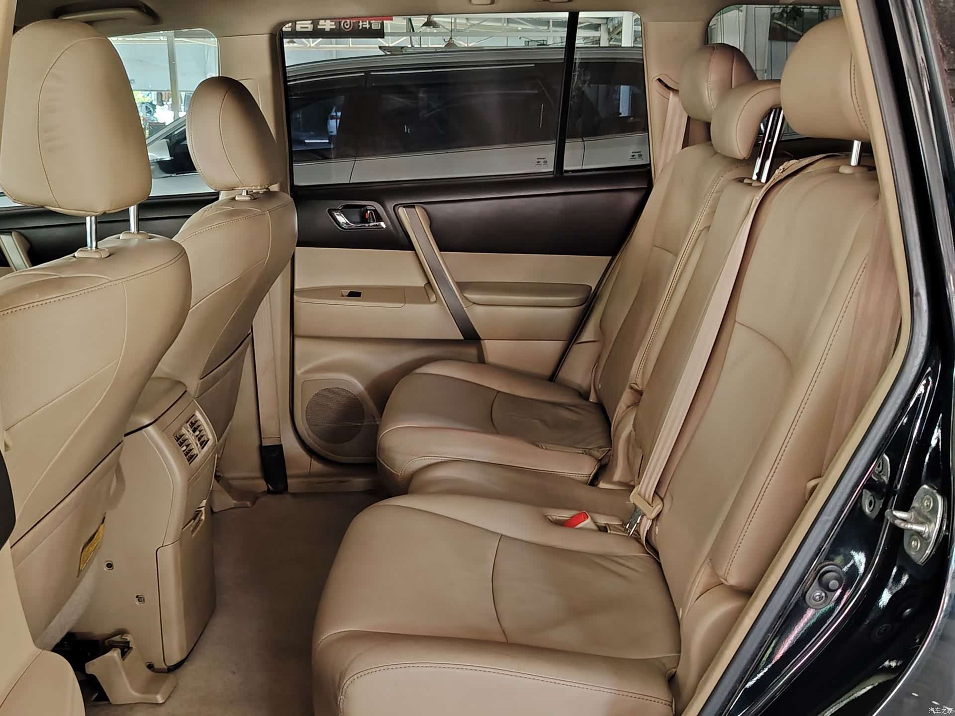 Toyota Highlander, 2011 7