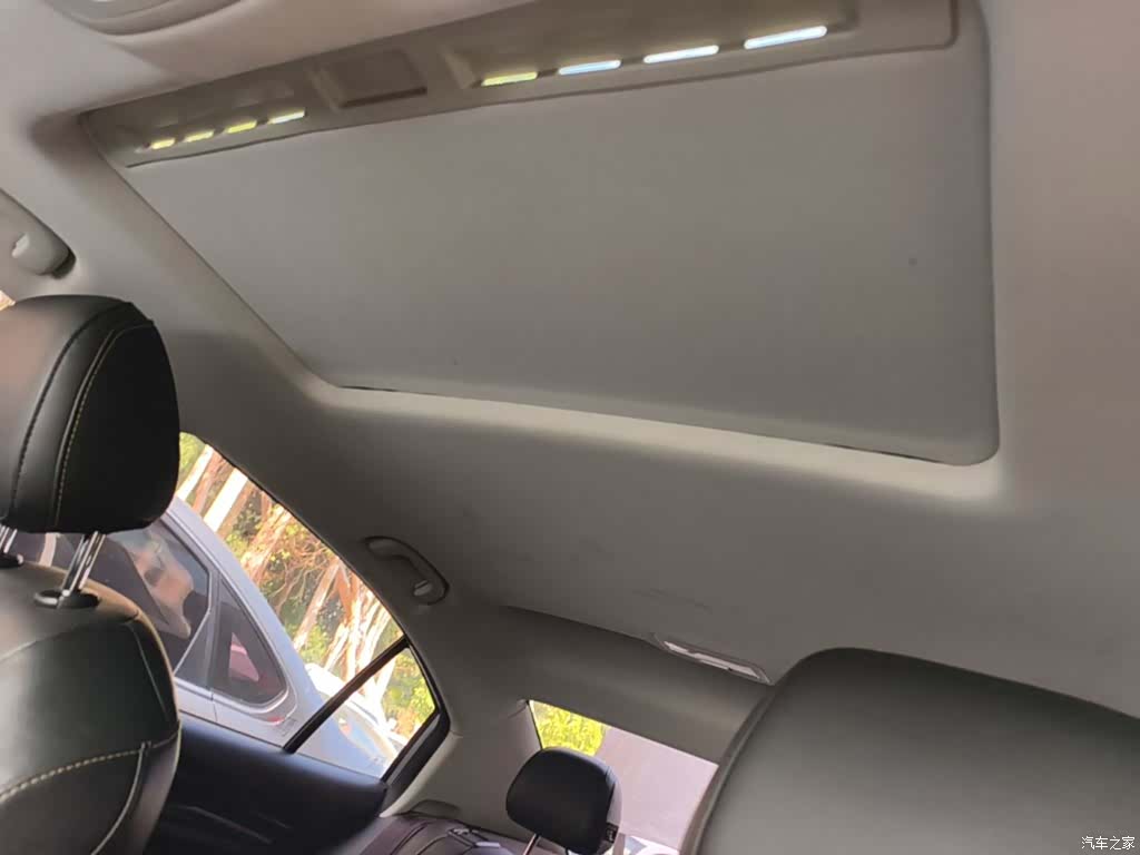 Roewe i5, 2022 18