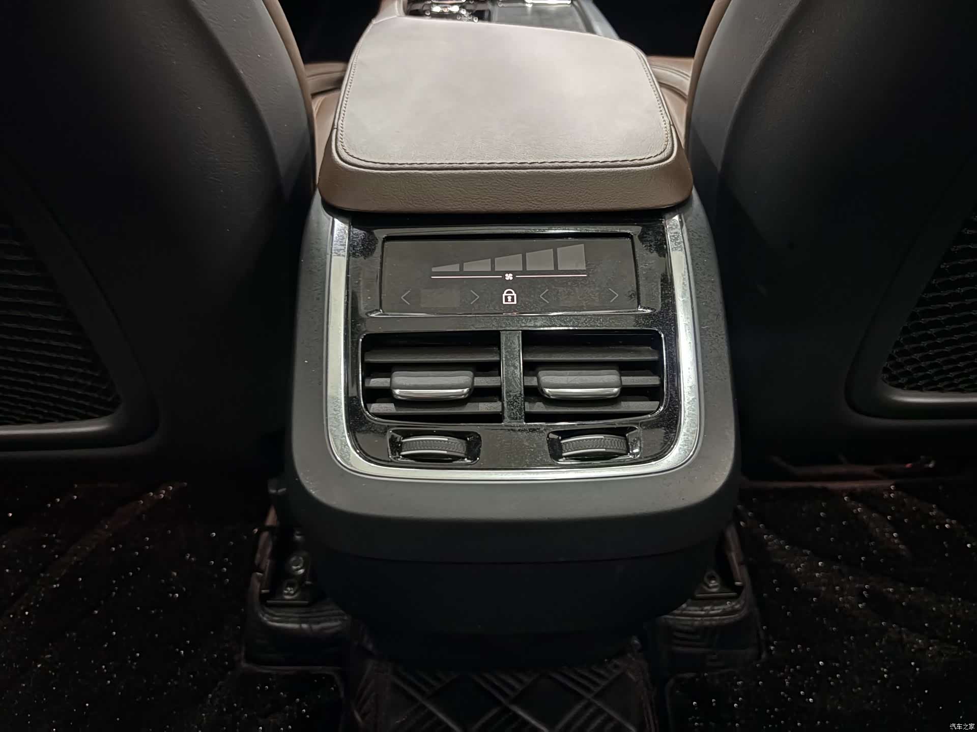 Volvo XC90, 2023 19