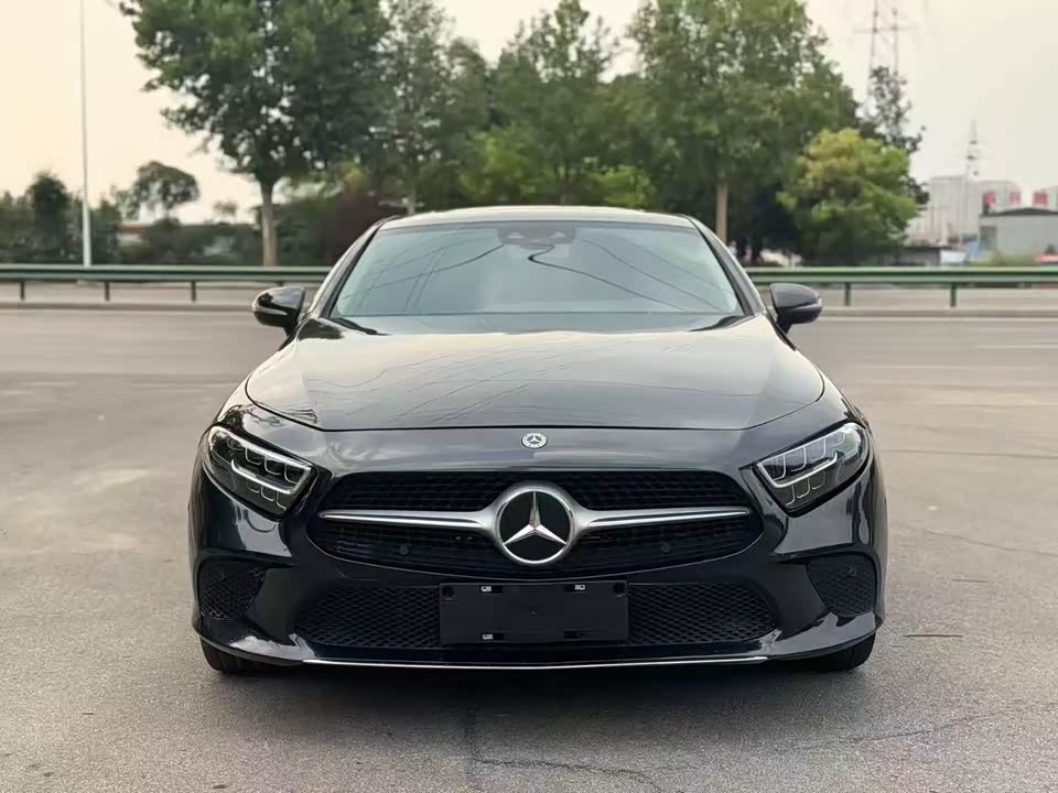 Mercedes-Benz CLS
