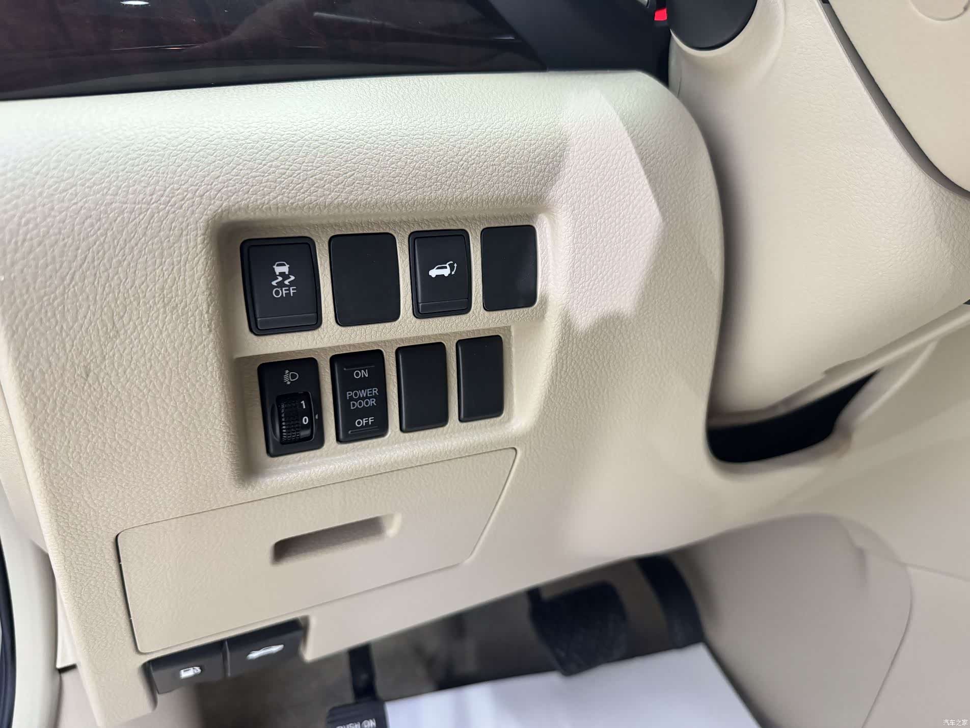 Nissan SL, 2017 10