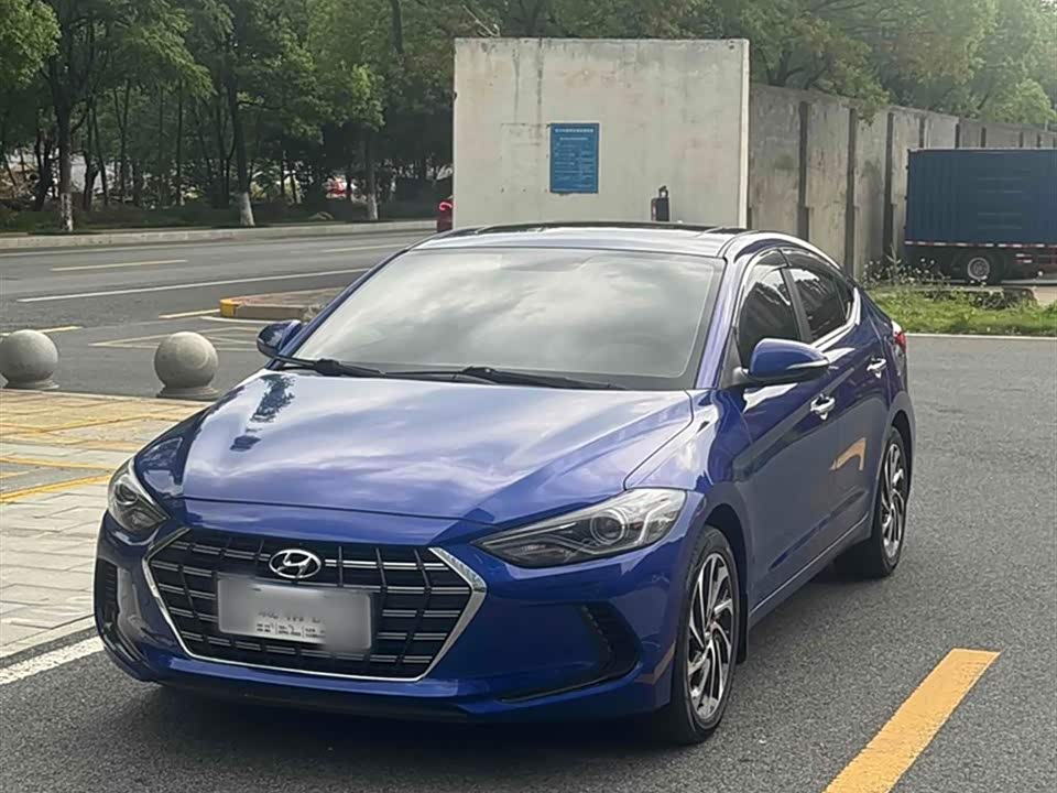 Hyundai Lead