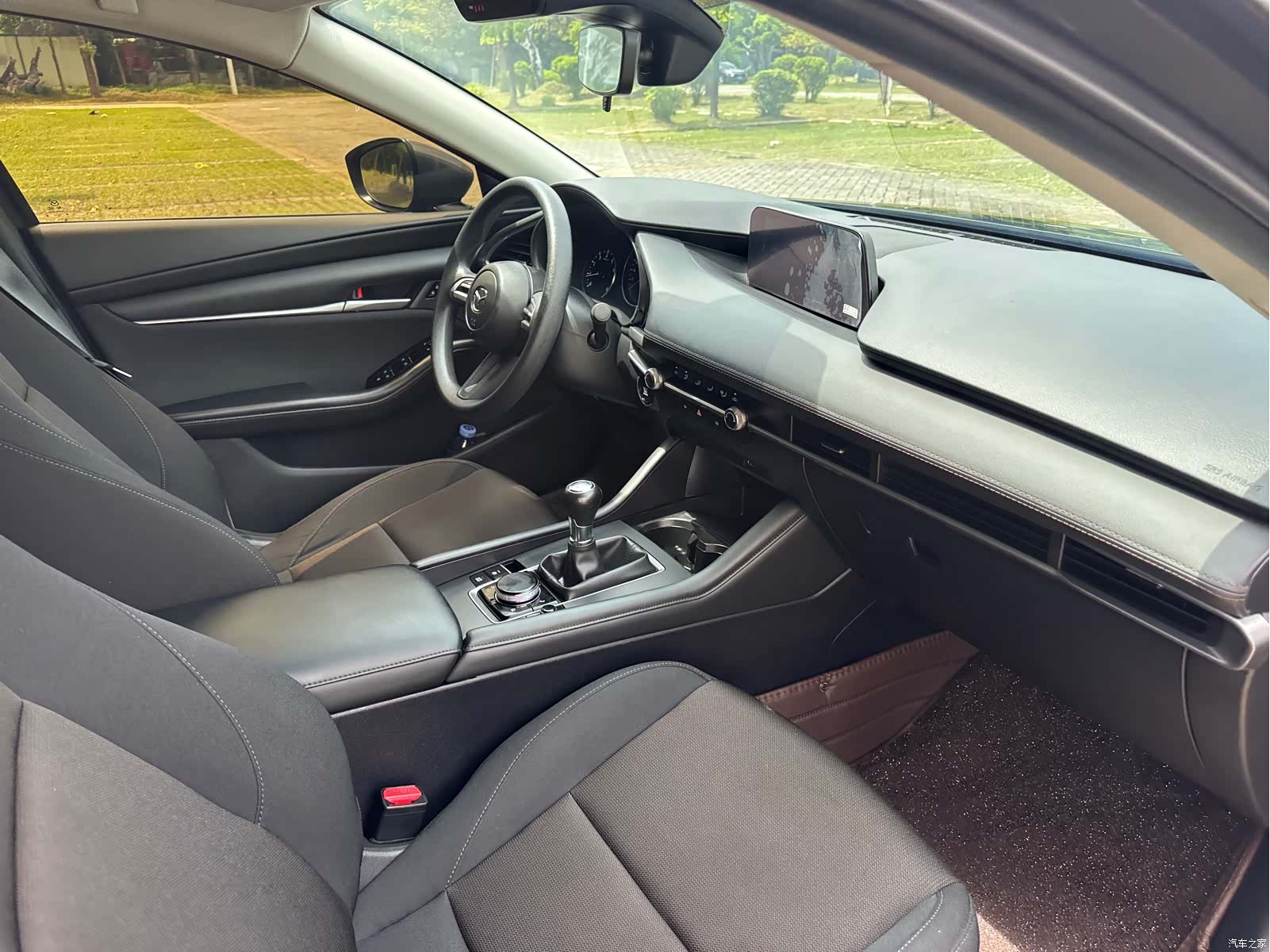 Mazda Mazda3, 2021 25