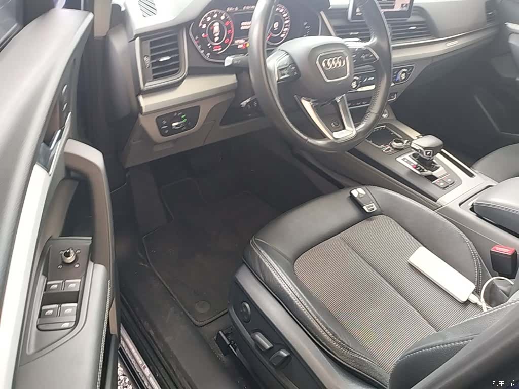 Audi Q5L, 2019 16