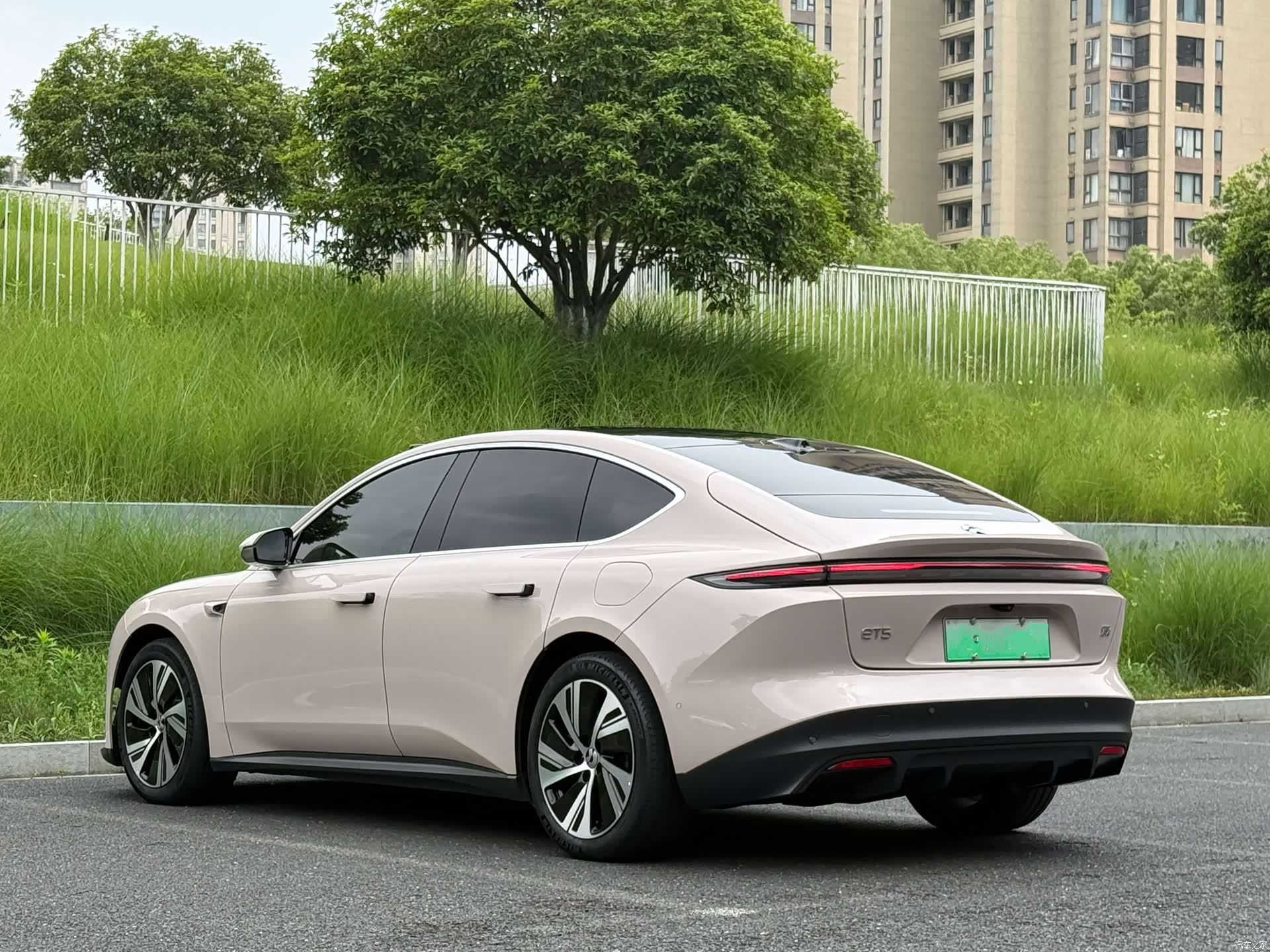 NIO ET5, 2024 4