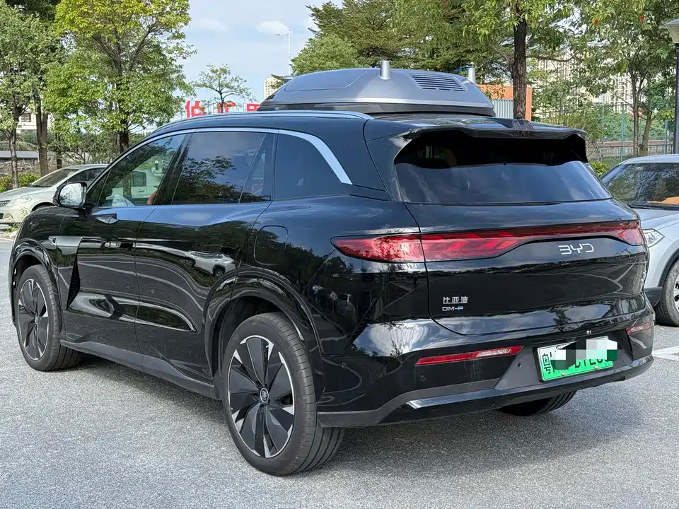 BYD Tang L