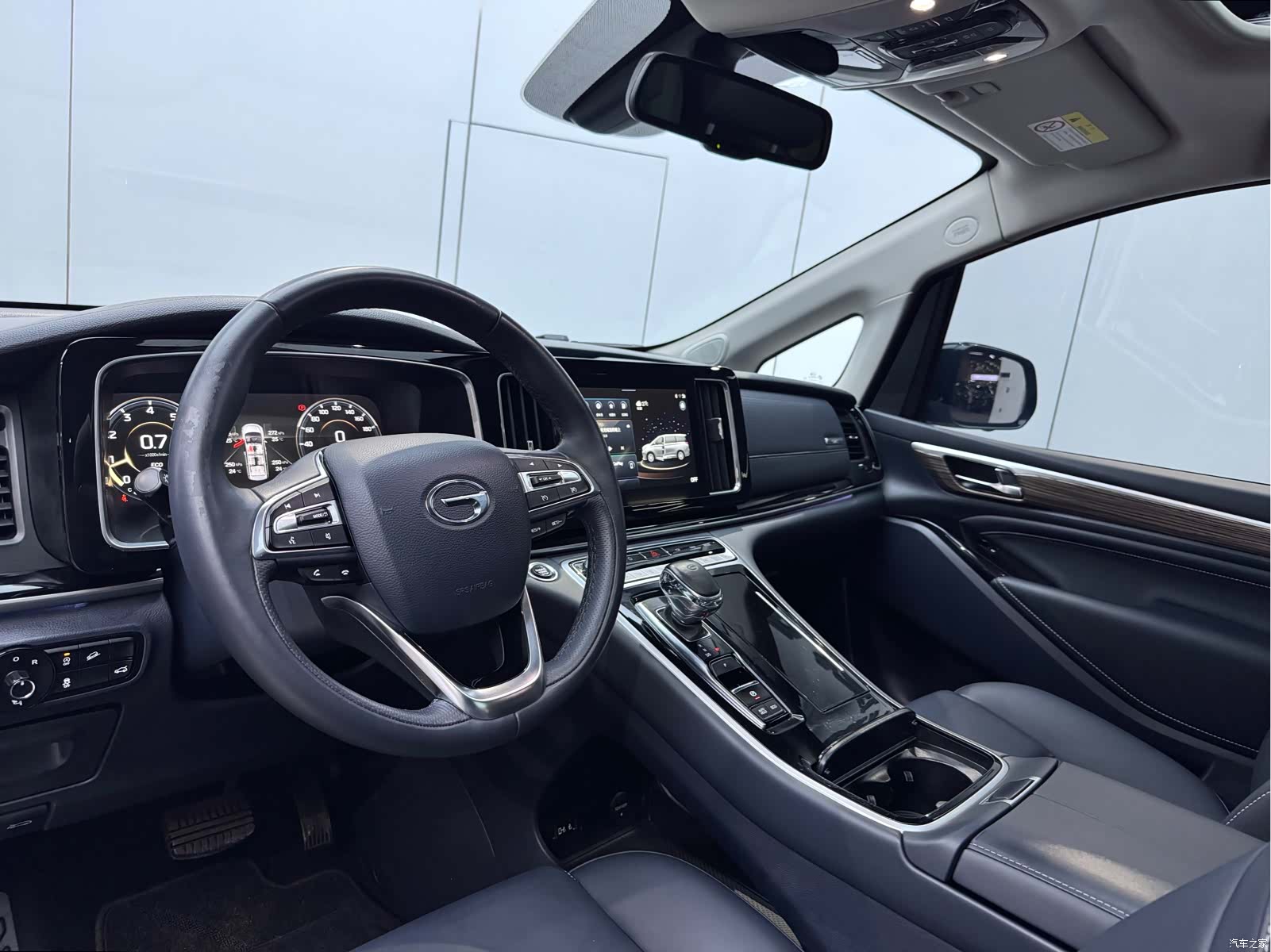 Trumpchi M8, 2022 8