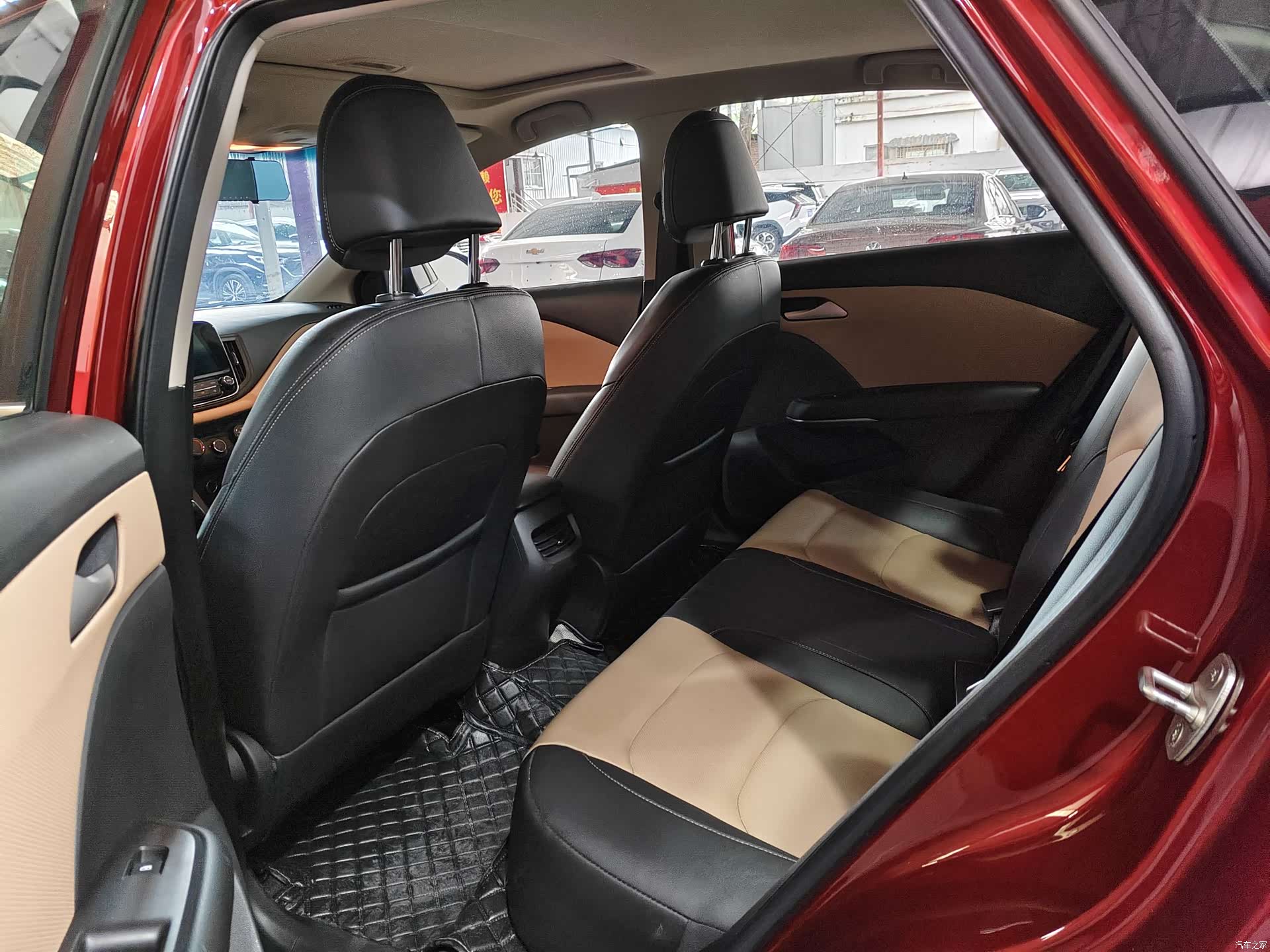 Chevrolet 320, 2022 6