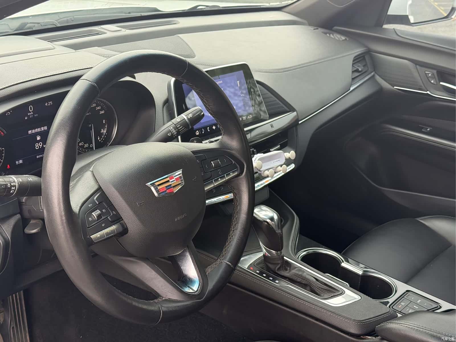 Cadillac CT4, 2021 9