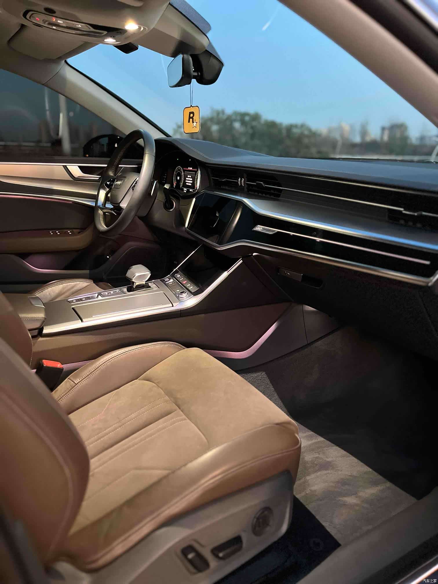 Audi A7L, 2023 7
