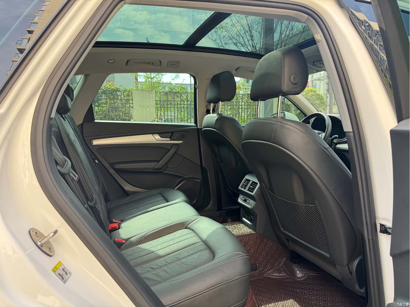 Audi Q5L, 2021 21