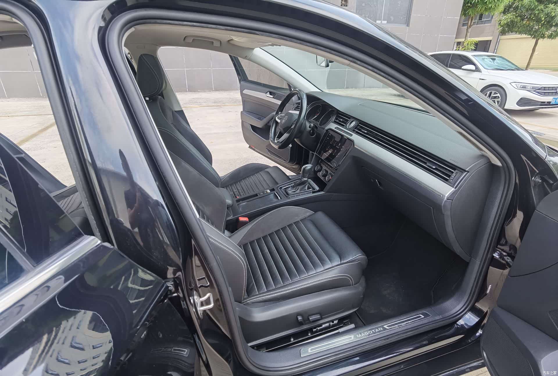 Volkswagen Magotan, 2022 12