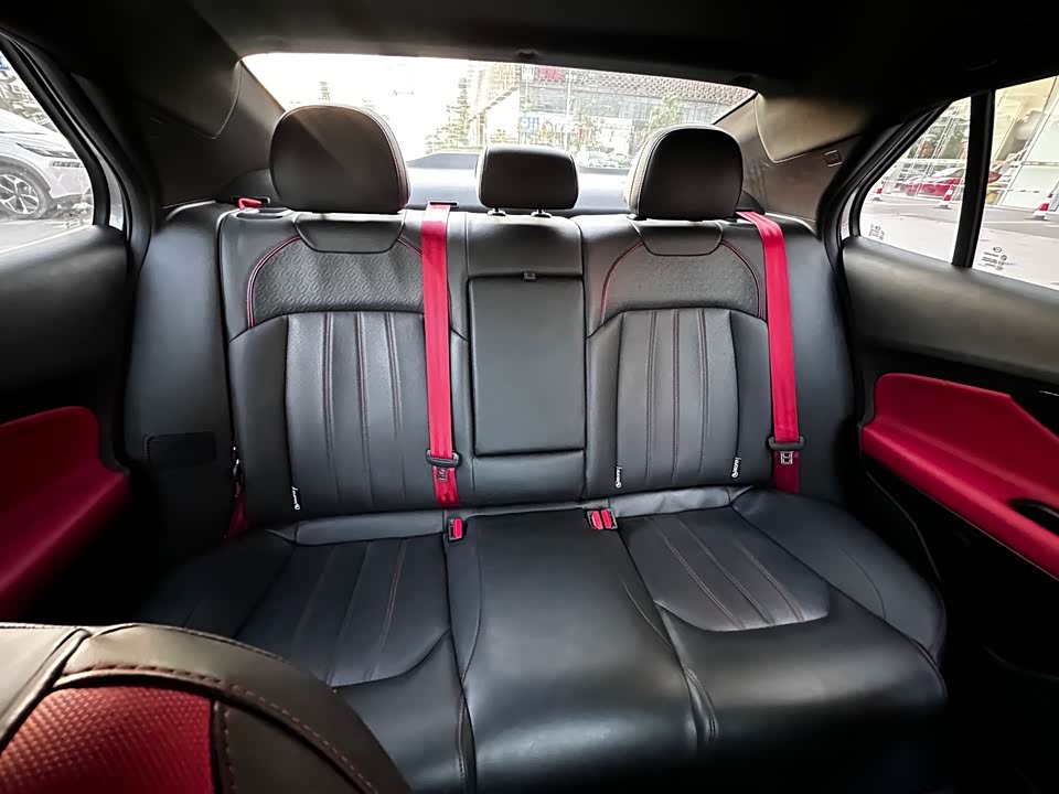 Trumpchi Shadow Leopard