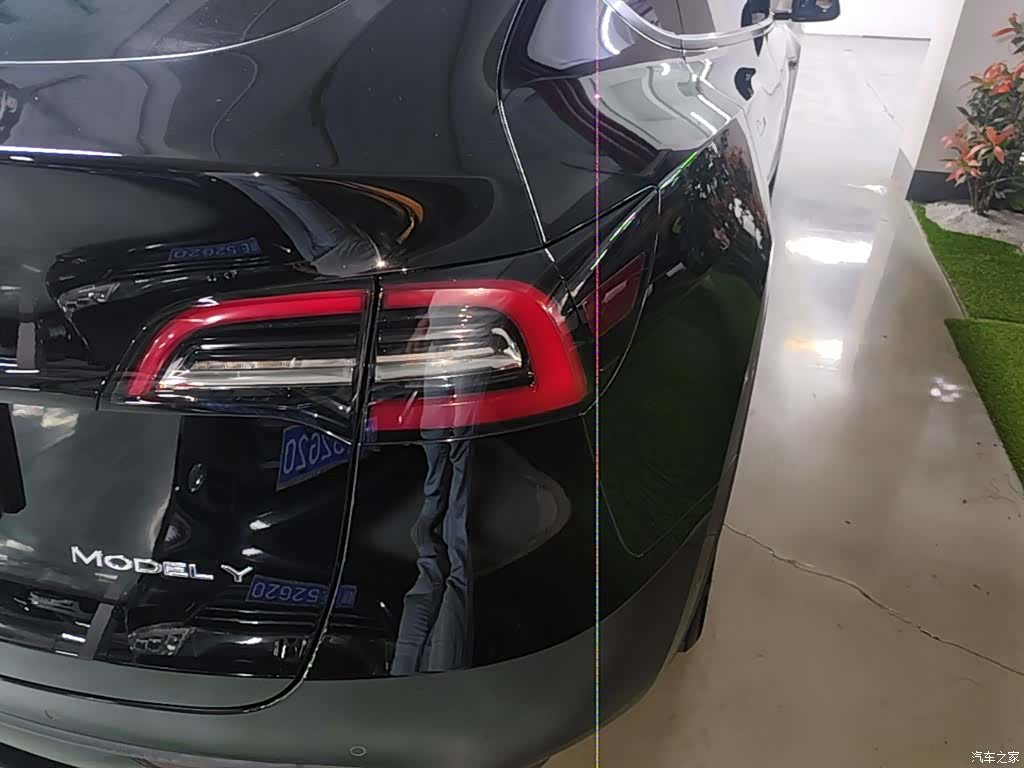 Tesla Model Y, 2022 24