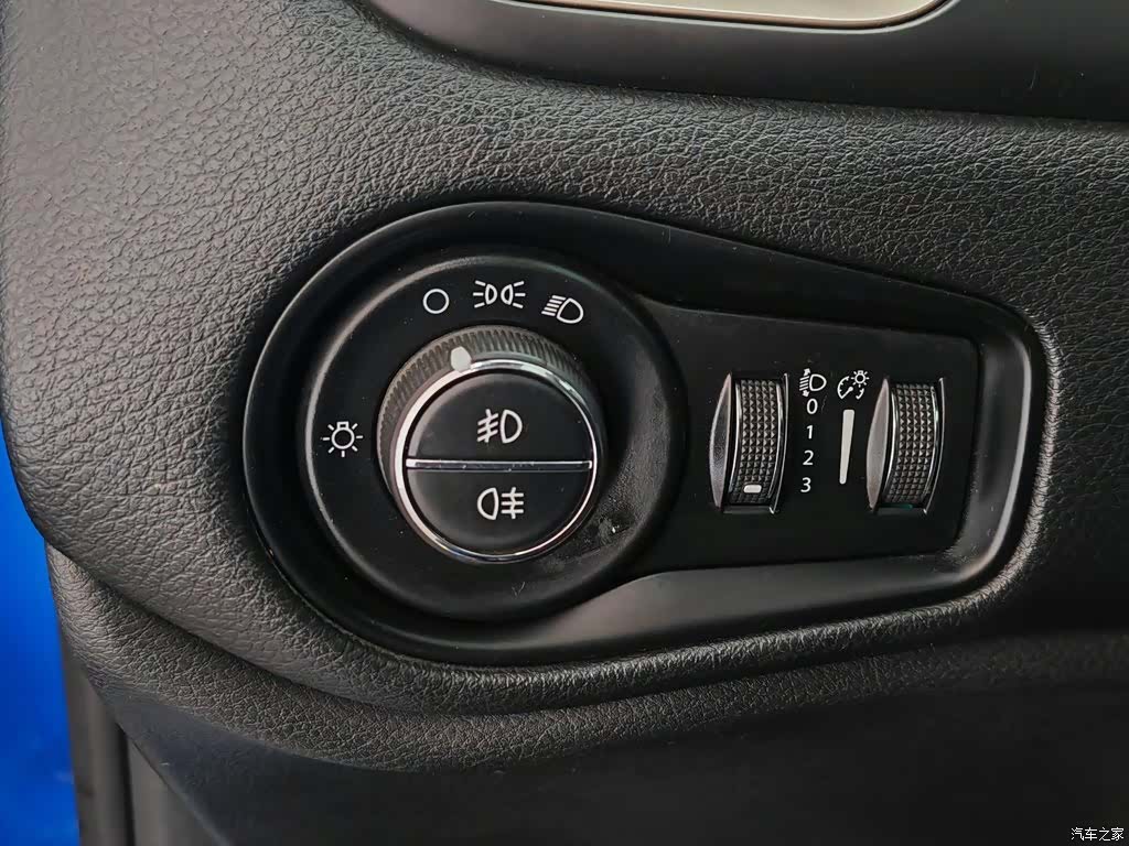Jeep Renegade, 2018 21