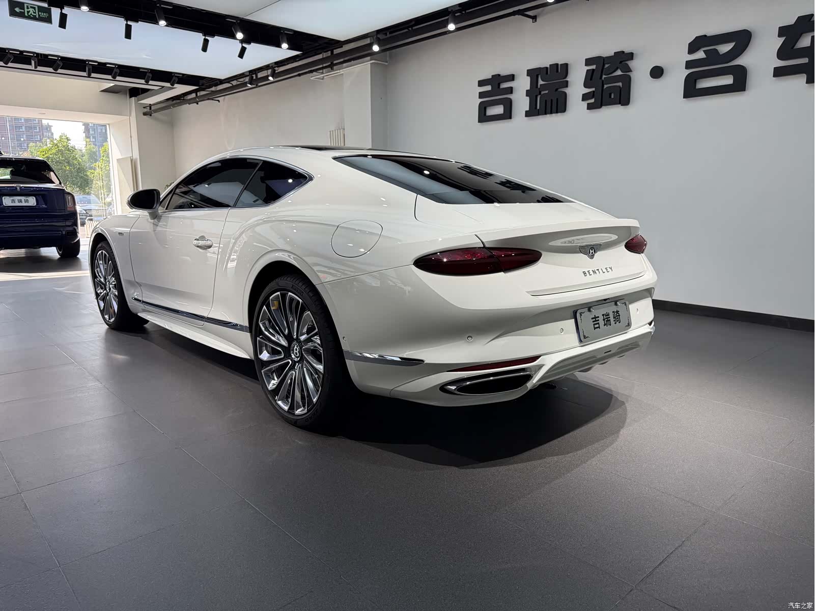 Bentley Continental GT, 2025 4