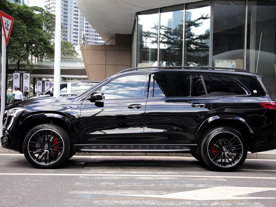 Mercedes-Benz GLS AMG