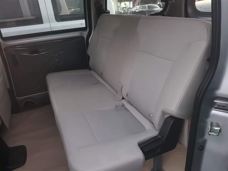 Wuling Wuling Hongguang V