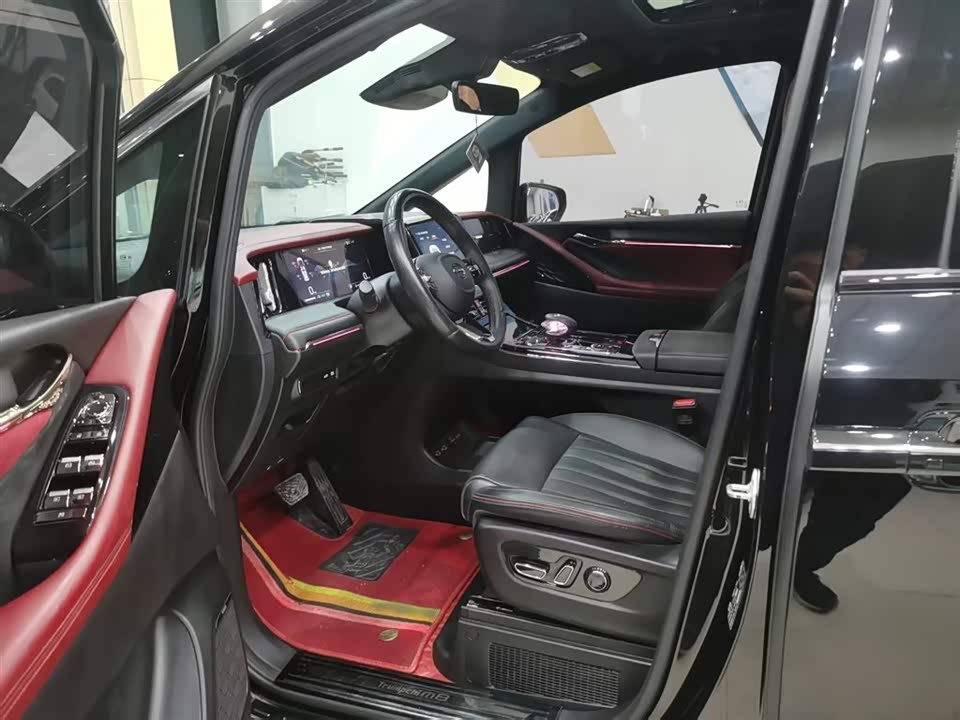 Trumpchi Trumpchi M8