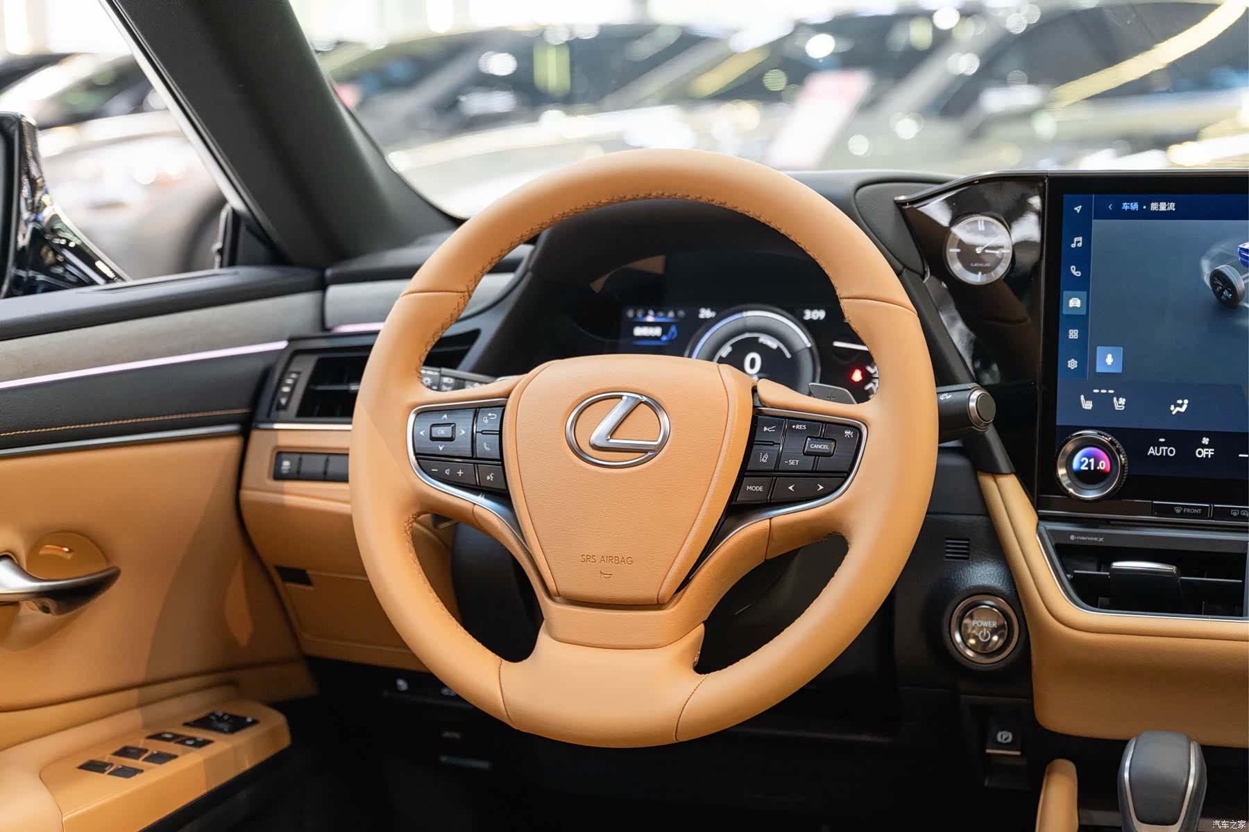 Lexus ES, 2025 14