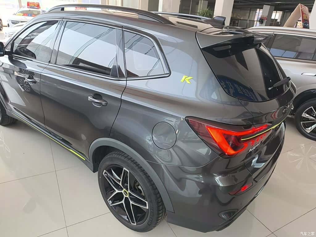 Roewe RX5, 2022 все фото