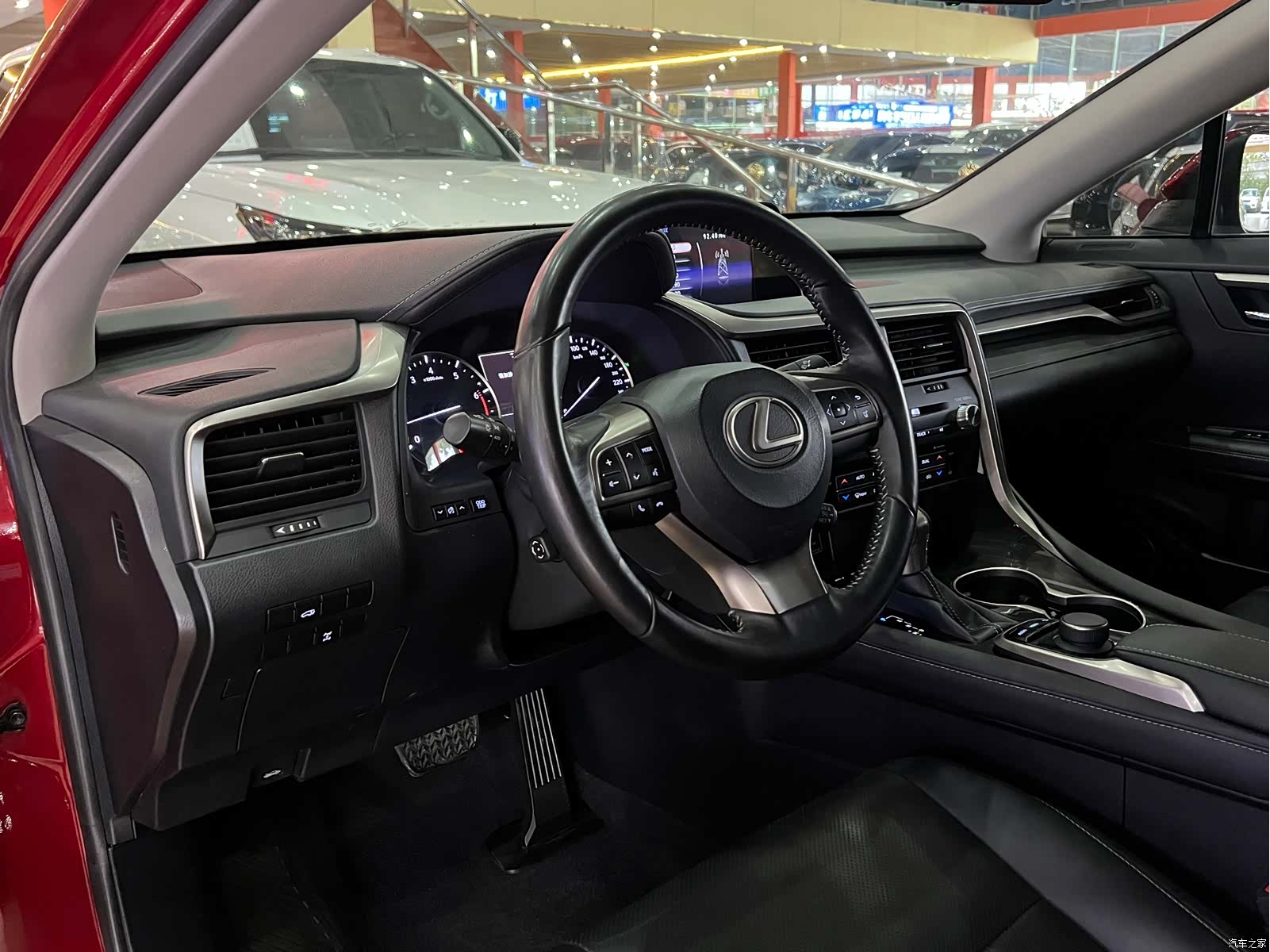 Lexus RX, 2019 7