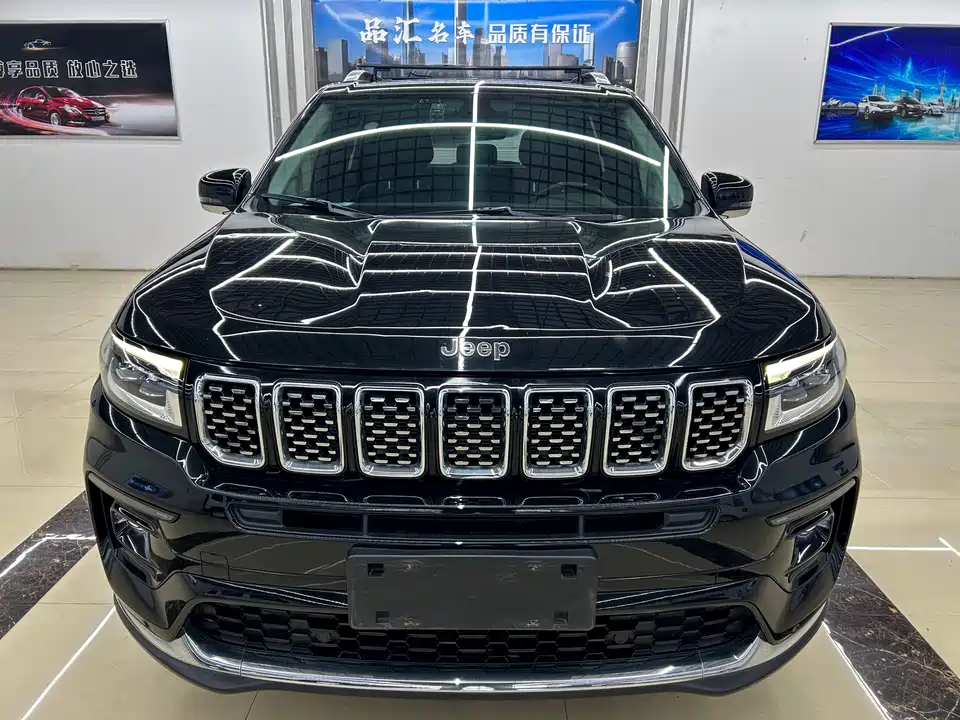 Jeep Grand Commander