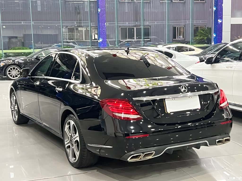 Mercedes-Benz E-Class, 2017 4